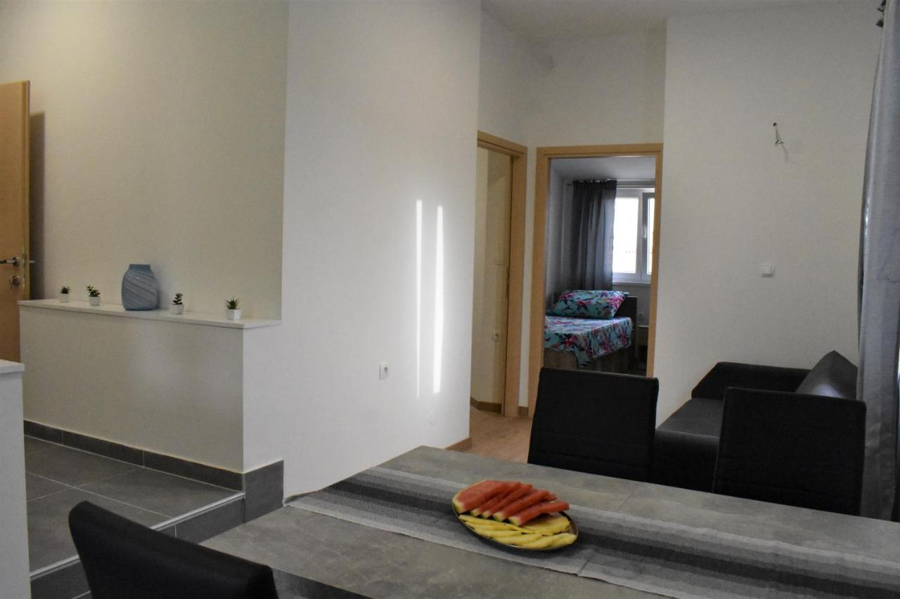 Apartmani Skorpion Kastela Exterior photo