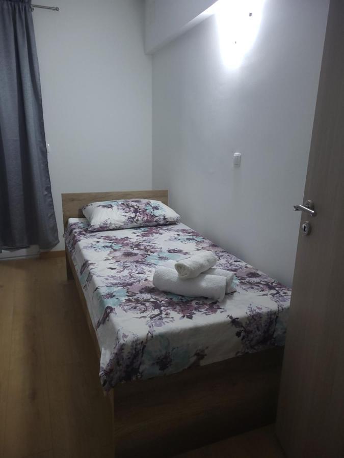 Apartmani Skorpion Kastela Exterior photo